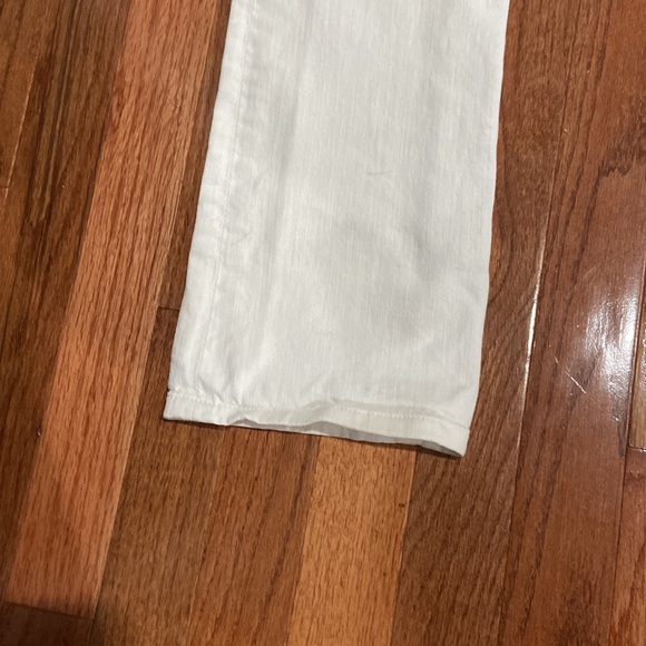 Hudson Signature White Boot Cut Jeans - Picture 12 of 12